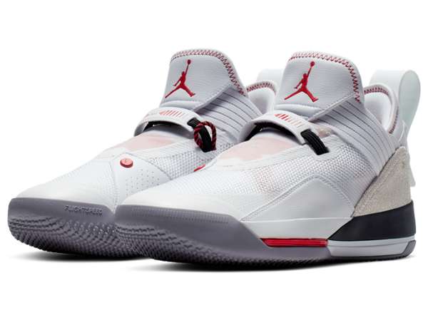 「AIR JORDAN XXXIII SE PF」4月18日（木）発売