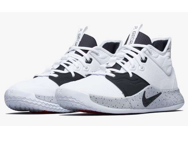 8月1日(木)発売NIKEバスケットボールシューズを一挙にご紹介 8月1日(木)発売NIKEバスケットボールシューズを一挙にご紹介
