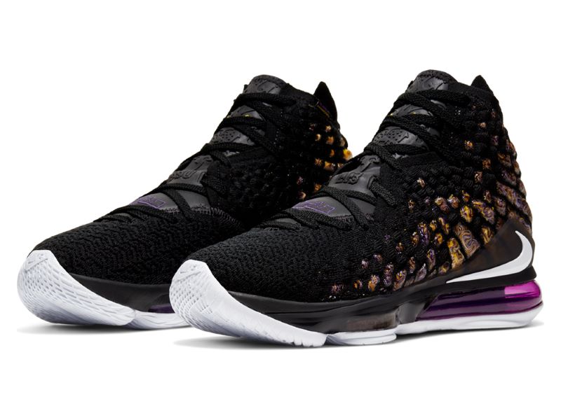 10月1日（火）発売！『NIKE LEBRON 17』