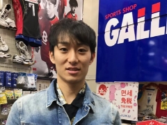 10月15日にバレーボール 柳田将洋選手がご来店！【新宿４F店バレーボールコーナー】