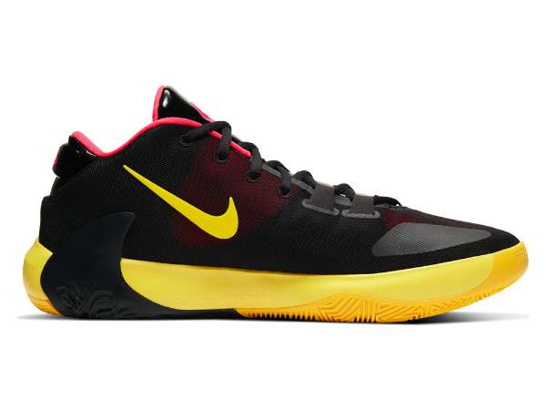 NIKE◇ZOOM 1. FREAK 1/ズームフリーク1/ブラック/BQ5422-004/28cm/BLK/ナイキ/ブラック