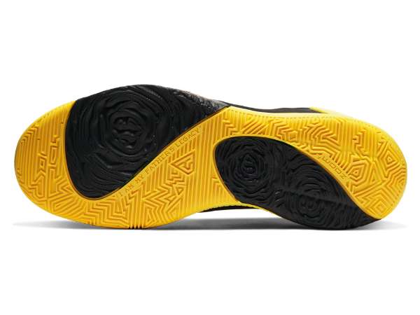 NIKE ZOOM FREAK 1』NEWカラー12月28日（土）発売