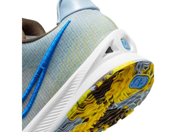 NIKE KYRIE LOW 4 EP ”NEWカラー”』4月28日（水）発売