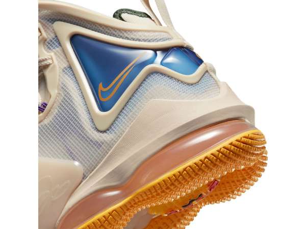 NIKE LEBRON 19』NEWカラー