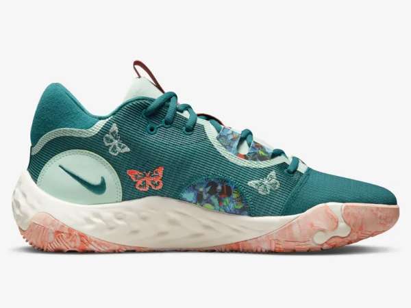 NIKE KYRIE 8 NRG EP』＆『NIKE PG 6 NRG EP』“Valentine's Day