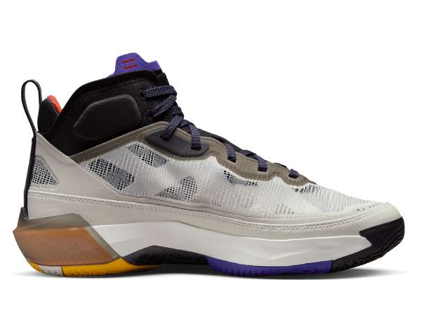 エアジョーダンシリーズ最新作『AIR JORDAN XXXVII PF』9月15日
