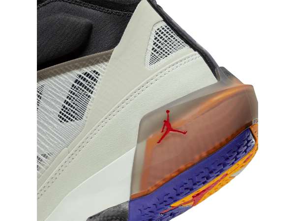 エアジョーダンシリーズ最新作『AIR JORDAN XXXVII PF』9月15日