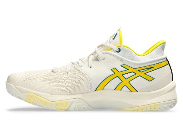 asicsより、河村勇輝選手着用『UNPRE ARS LOW』＆篠山竜青選手