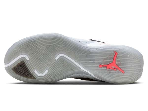 ルカ2 bred PF ジョーダン（JORDAN）（メンズ）バスケットシューズ バッシュ
