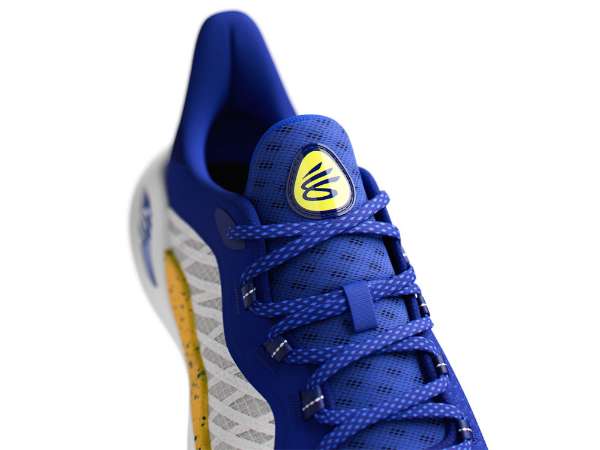 カリーコレクション最新モデル『UA CURRY 11 カリーコレクション最新モデル『UA CURRY 11