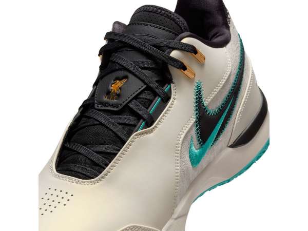 レブロン x リバプール FC『NIKE ZOOM LEBRON NXXT GEN AMPD EP レブロン x リバプール FC『NIKE ZOOM LEBRON NXXT GEN AMPD EP
