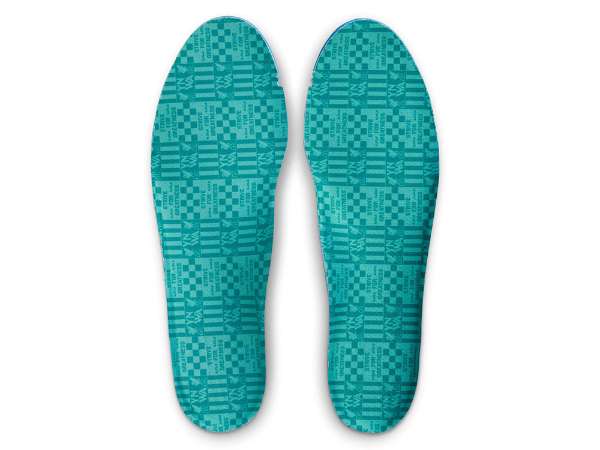 レブロン x リバプール FC『NIKE ZOOM LEBRON NXXT GEN AMPD EP レブロン x リバプール FC『NIKE ZOOM LEBRON NXXT GEN AMPD EP