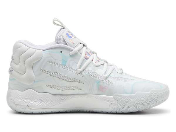 ラメロ・ボール 3ndシグネチャーモデル『PUMA MB.03 IRIDESCENT