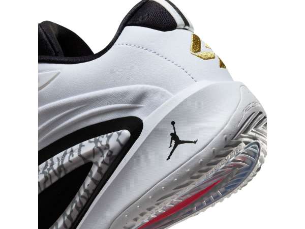 ルカ・ドンチッチ3rdシグネチャーシューズNEWカラー『JORDAN