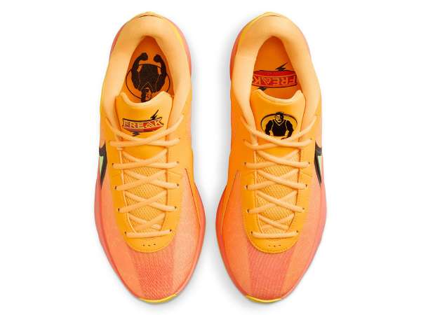 ヤニス・アデトクンボの6作目シグネチャーモデル『NIKE FREAK 6 ヤニス・アデトクンボの6作目シグネチャーモデル『NIKE FREAK 6