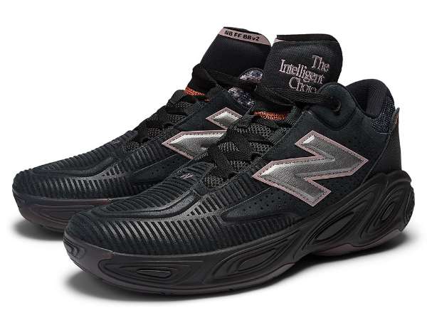 NEW BALANCEパフォーマンスモデル3型が、11月2日（土）同時発売
