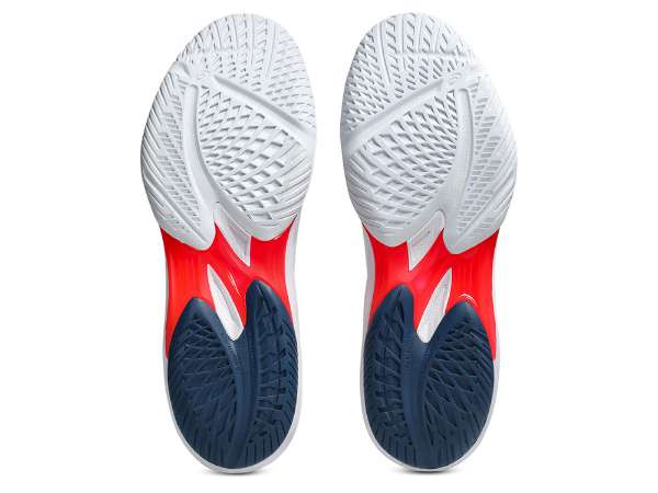 反発性とクッション性を兼ね備えた『ASICS SKY ELITE FF 3』NEW