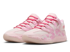 "KD"ことケビン･デュラントの18作目シグネチャーモデル『NIKE KD18 "Aunt Pearl"』が10月7日（火）発売！